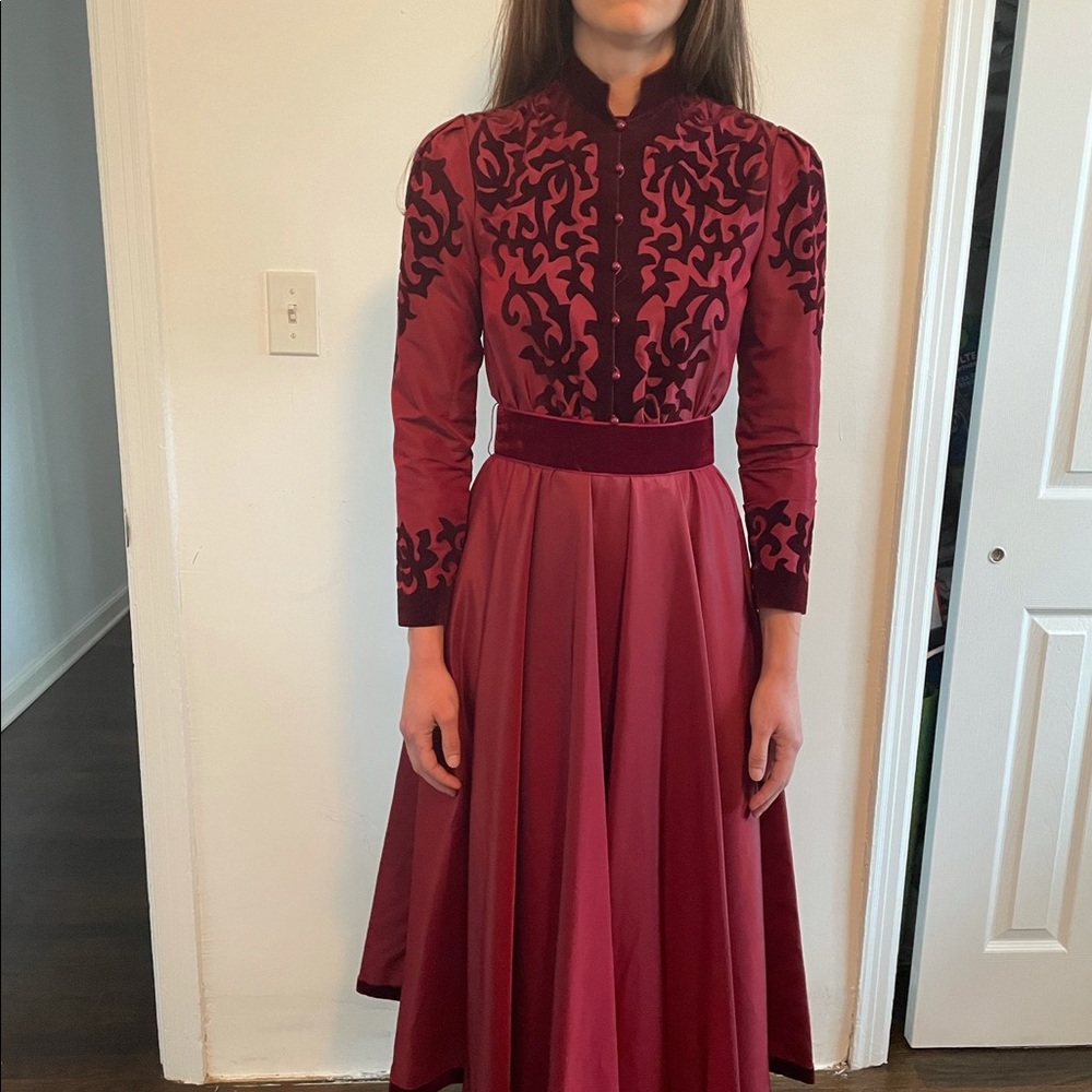 Vintage Louis Féraud LongSlv Red SemiFormal Dress